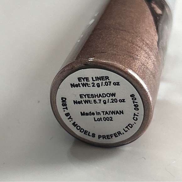 Models Prefer models prefer liquid Eyeliner And Eyeshadow all in one suede New - Picture 6 of 7